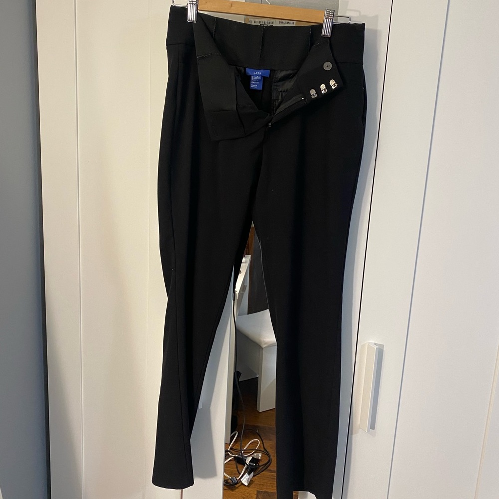 APT 9 women’s bootcut dress pants size 4